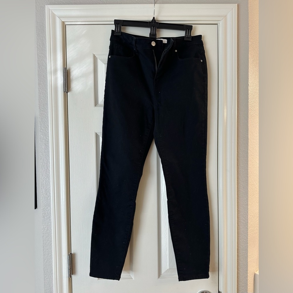 Zenana Black Women's Skinny Jeans